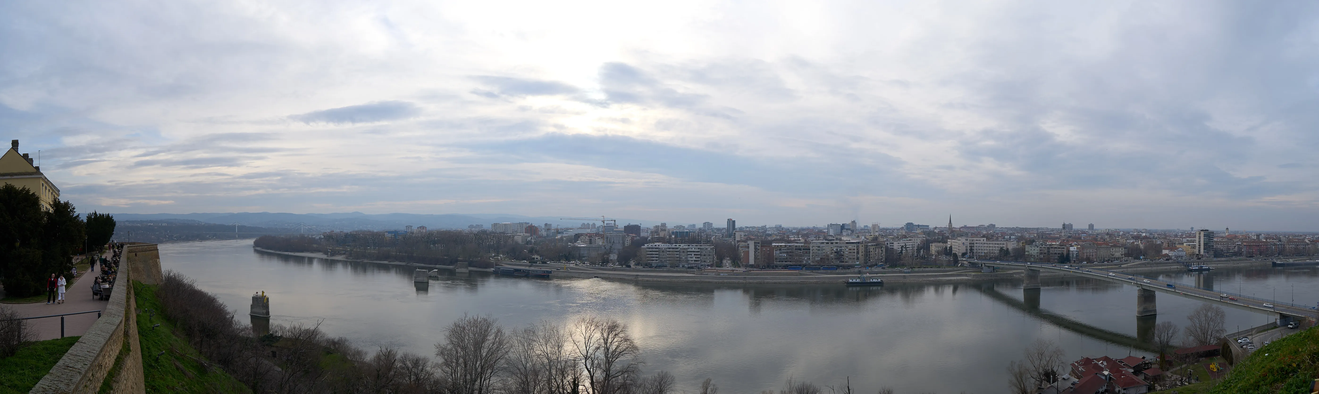 Вид на р.Дунай в г.Нови-Сад